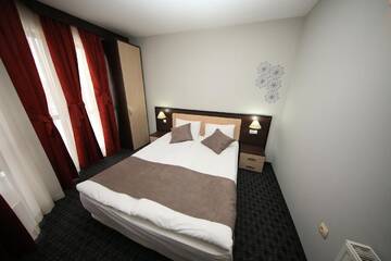 Фото номера Апартаменты с 1 спальней Отель MPM Hotel Guinness г. Банско 2